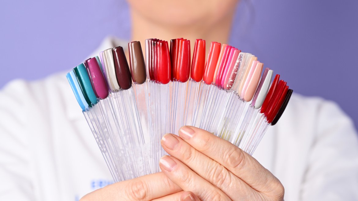 ACRYLIC NAILS FOR BEGINNERS