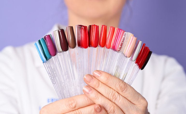 ACRYLIC NAILS FOR BEGINNERS